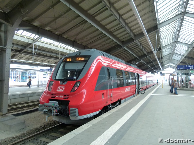 Baureihen/Triebwagen/BR 442/442 148